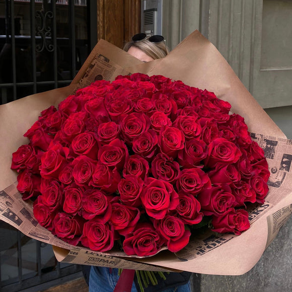 101 red roses bouquet