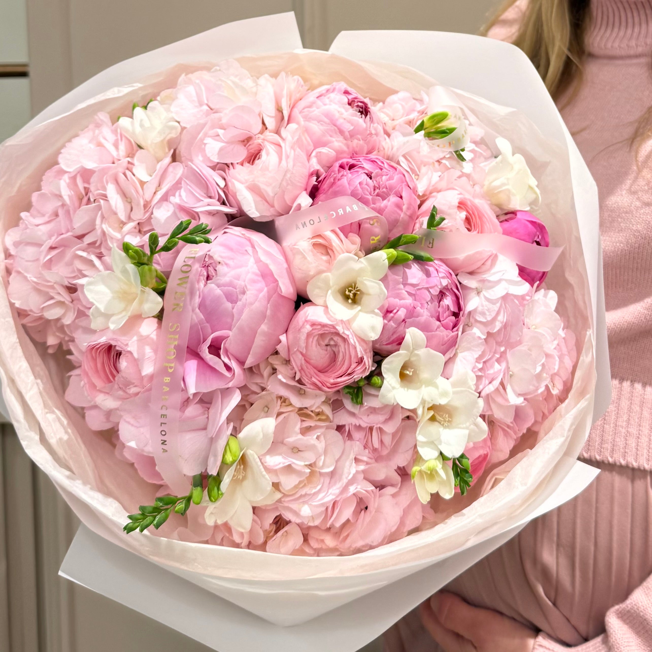 Peony Merengue Bouquet