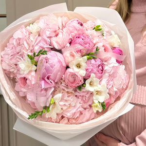 Peony Merengue Bouquet