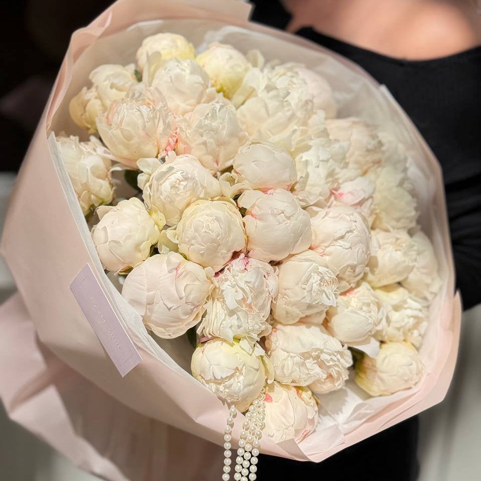 Ramo XL de peonias blancas