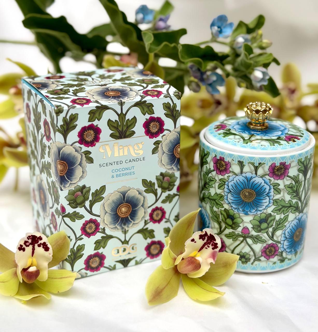 ‘Coconut & Berries’ Ming Ceramic Candle
