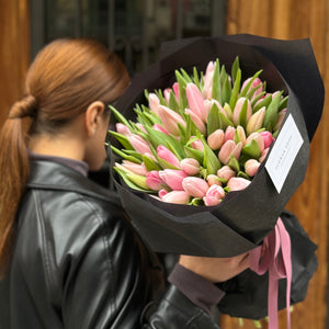 51 Pink Tulips