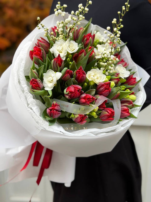 'Spring Amour' Red Tulip Bouquet