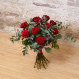 Романтик - 12 красных роз