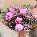 Ramo de peonias