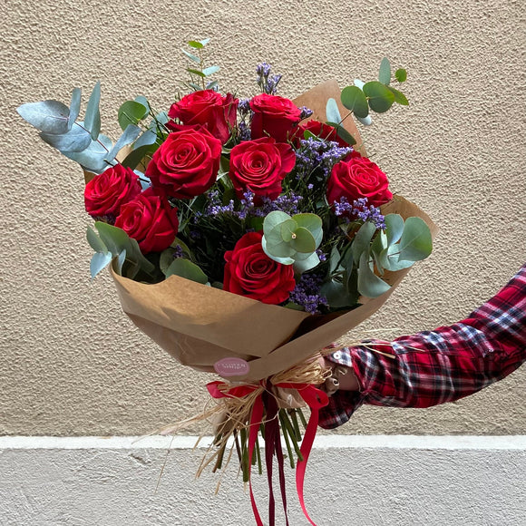 Романтик - 12 красных роз